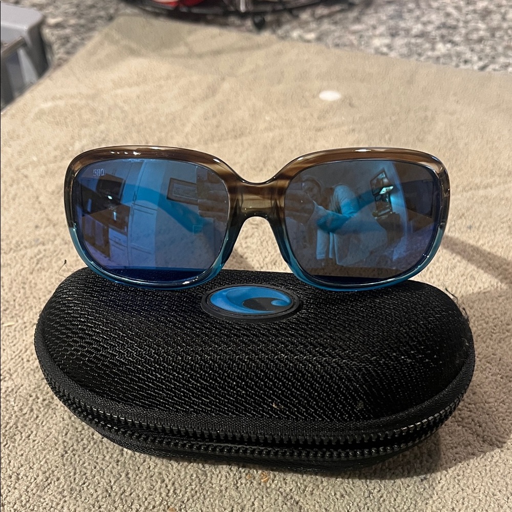 Womens Costa Gannet Sunglasses with Case